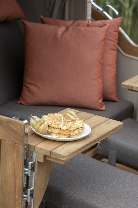 Strandkorb Rantum Grande Bullauge Teak PE Shell Dessin 593 Grau